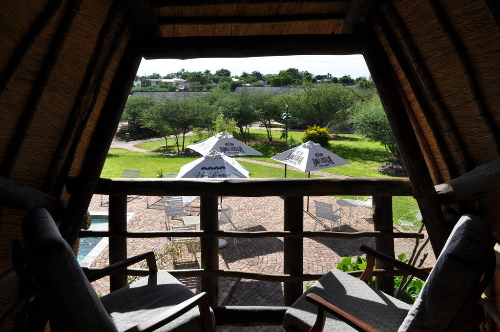 Etotongwe Lodge Оучо Экстерьер фото