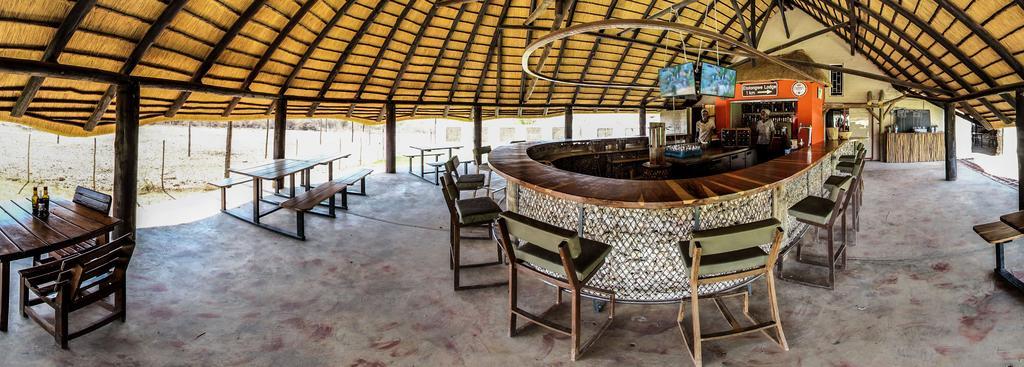 Etotongwe Lodge Оучо Экстерьер фото